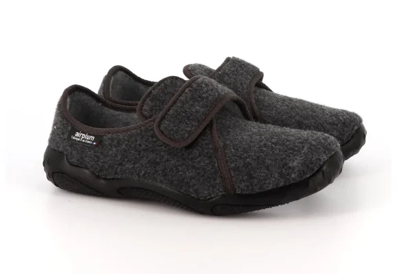paire de chaussons gris pour homme avec scratch