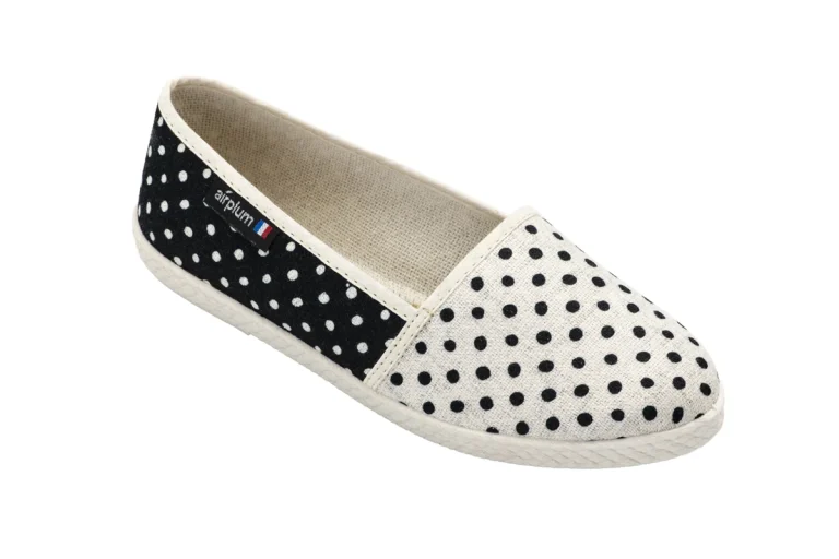Espadrille beige avec motifs à pois noir