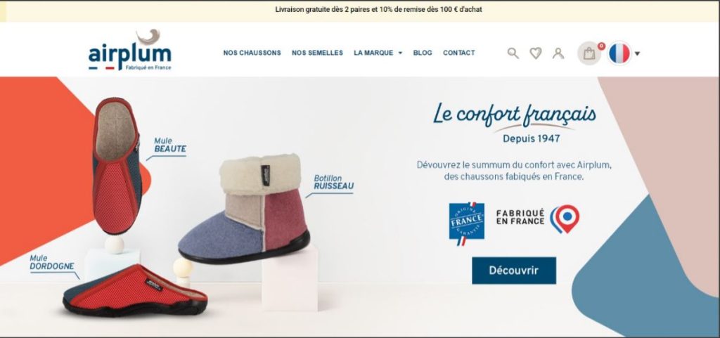 site internet avec 3 modèles de chaussons bleu blanc rouge