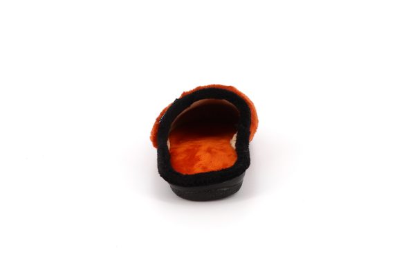 dos de pantoufle orange