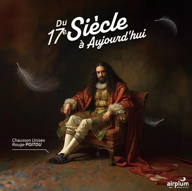 Personnage de la renaissance assis et en tenue d’époque avec charentaises à carreaux aux pieds