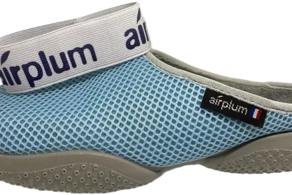 chausson vue latérale avec élastique de maintien posé dessus