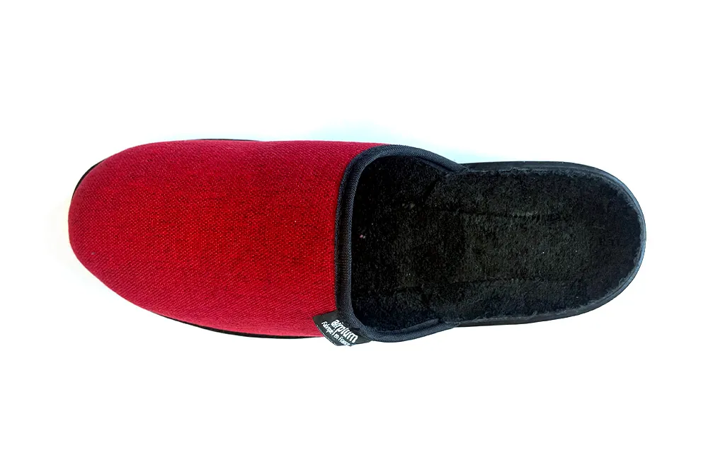 claquette homme rouge