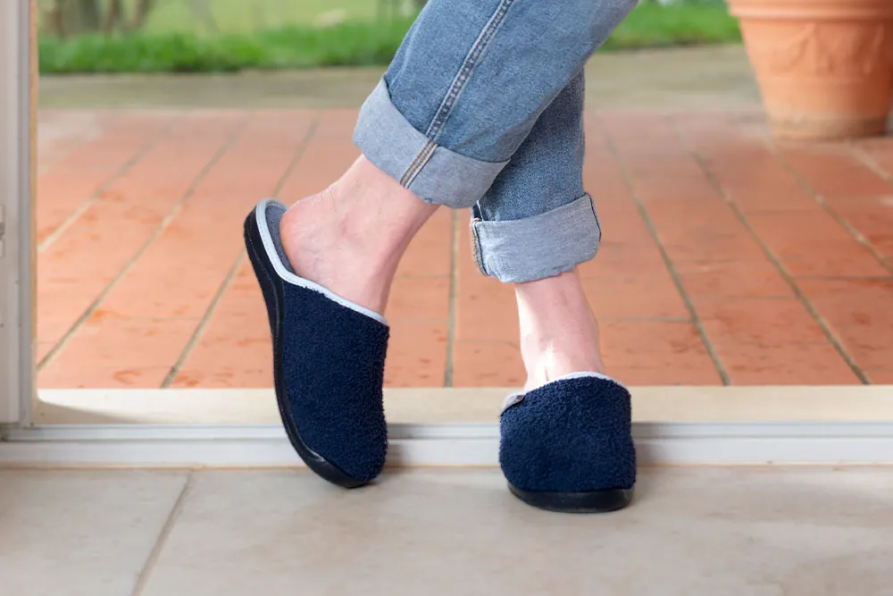 chaussons de bain été bleus marine homme femme