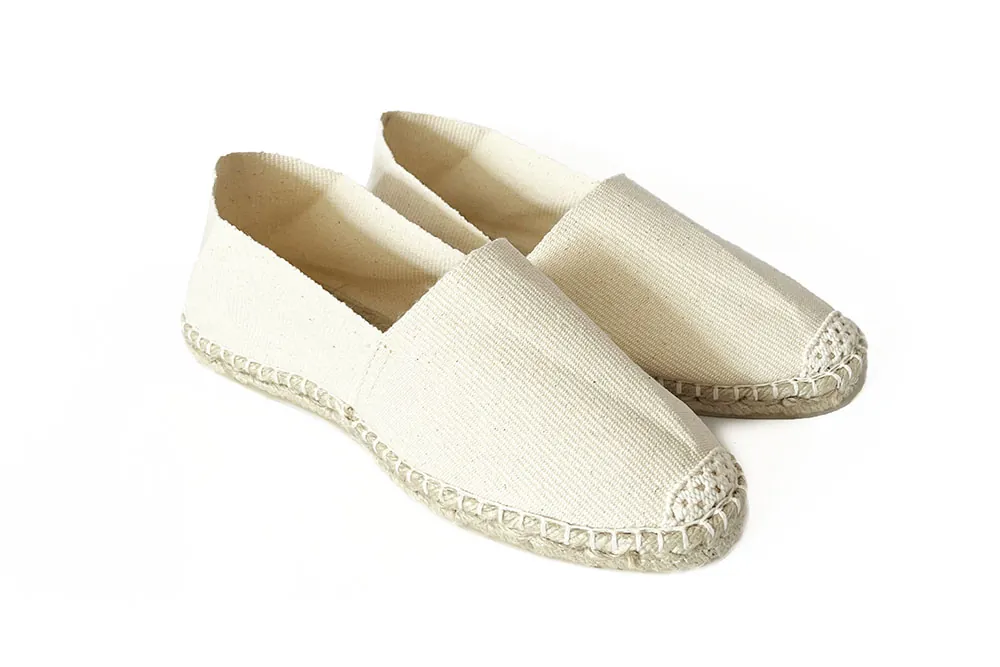 ESPADRILLE EN TOILE ET CORDE BLANCHE