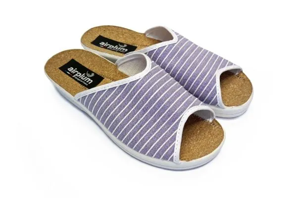 paire de sabots obel femme à rayures blanches et lilas