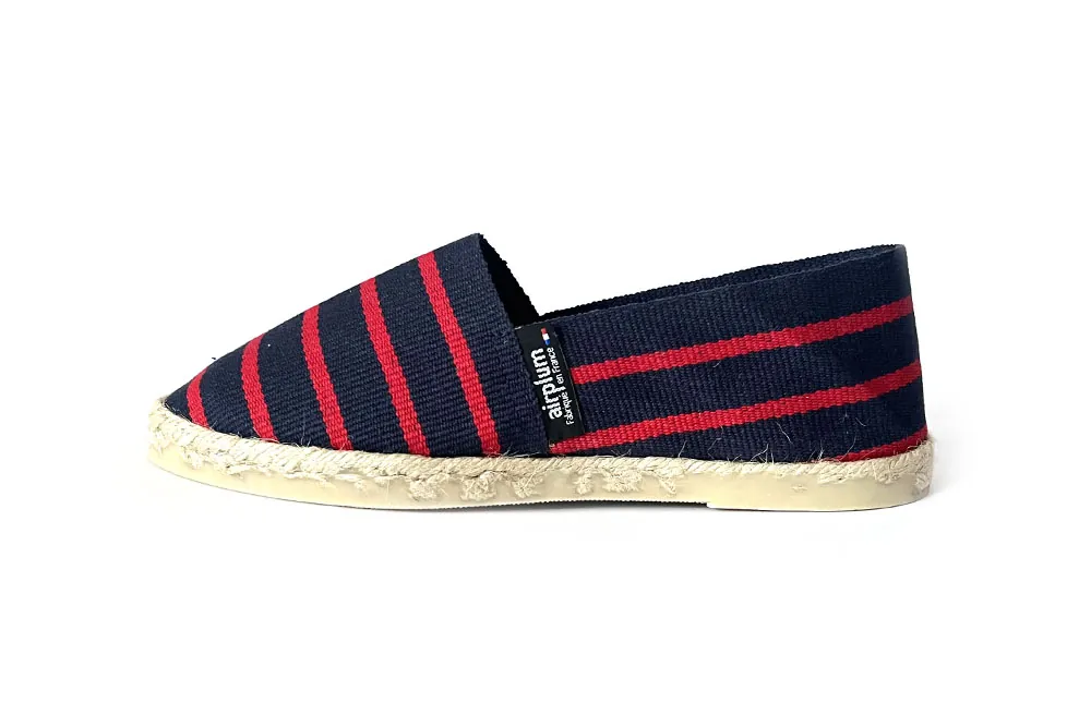 chaussure en toile marine rayée