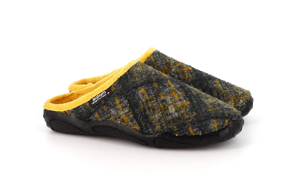 paire de pantoufles pour homme