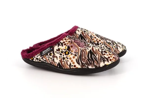 paire de pantoufles pour femme zebre