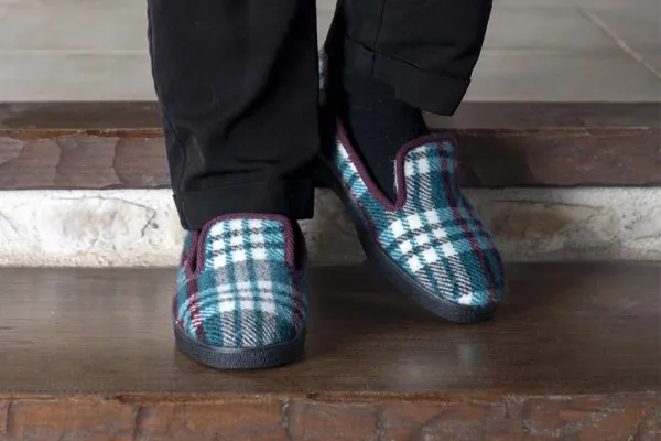 paire de pantoufle hiver chaude
