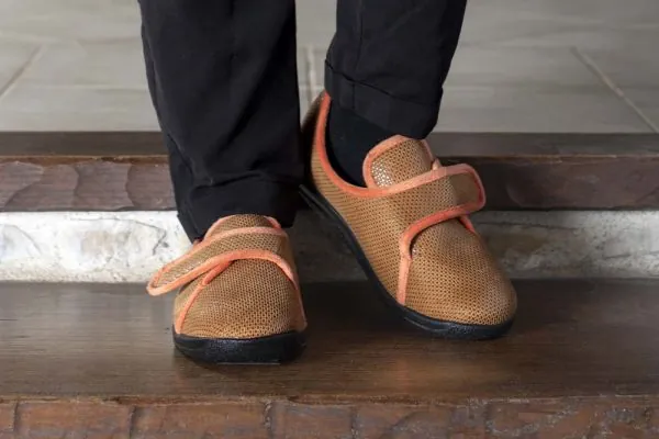 SCRATCH ORANGE PANTOUFLE