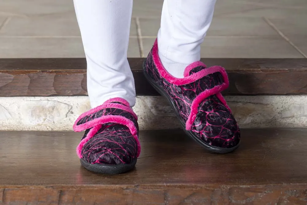 chausson doctissimo scratch noir et rose fuschia